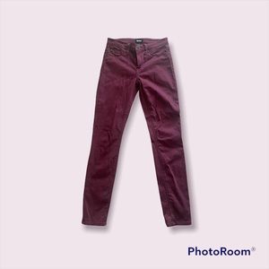 Hudson size 24 maroon nico mortise ankle super skinny